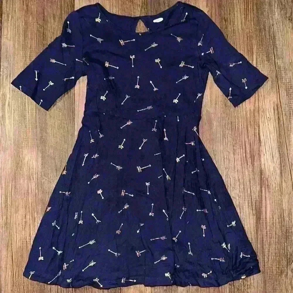 Old Navy Girls Arrow Dress 3/4 Sleeve size S (6-7)